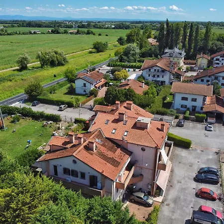 Casa Clorinda * Aquiléia